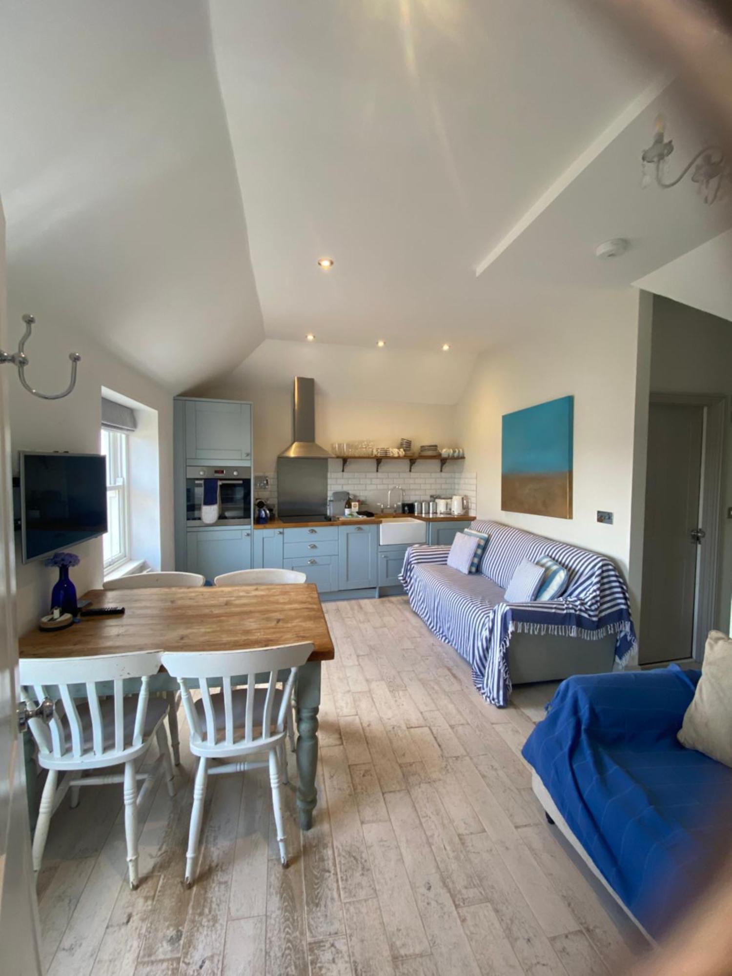 Little Dolly Sea View 2 Bedroom Apartment, St Ives Town, Dog Friendly Eksteriør billede
